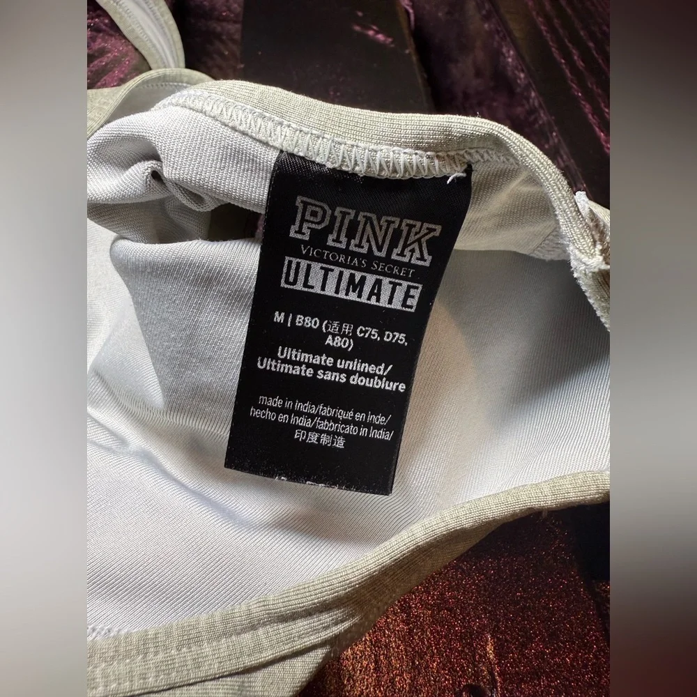 Victoria’s Secret PINK Ultimate Gray Sports Bra, medium - Picture 2 of 2